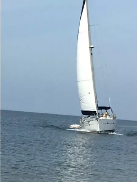 2004 Beneteau 373