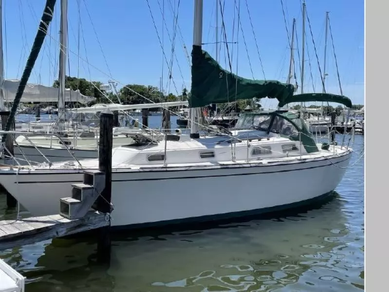 1983 Pearson Sloop