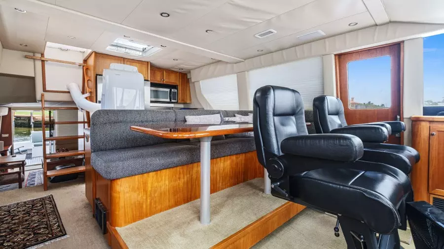 2000 Pacific Mariner 65 Motoryacht