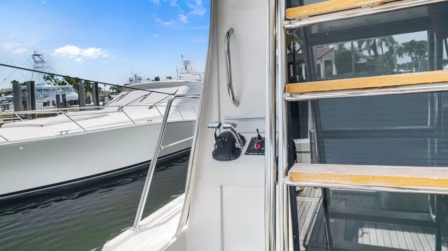 2000 Pacific Mariner 65 Motoryacht