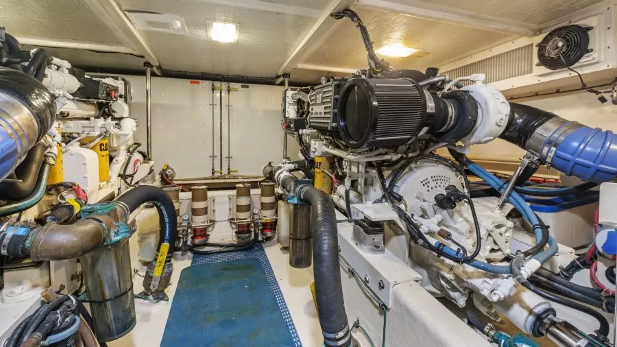 2000 Pacific Mariner 65 Motoryacht