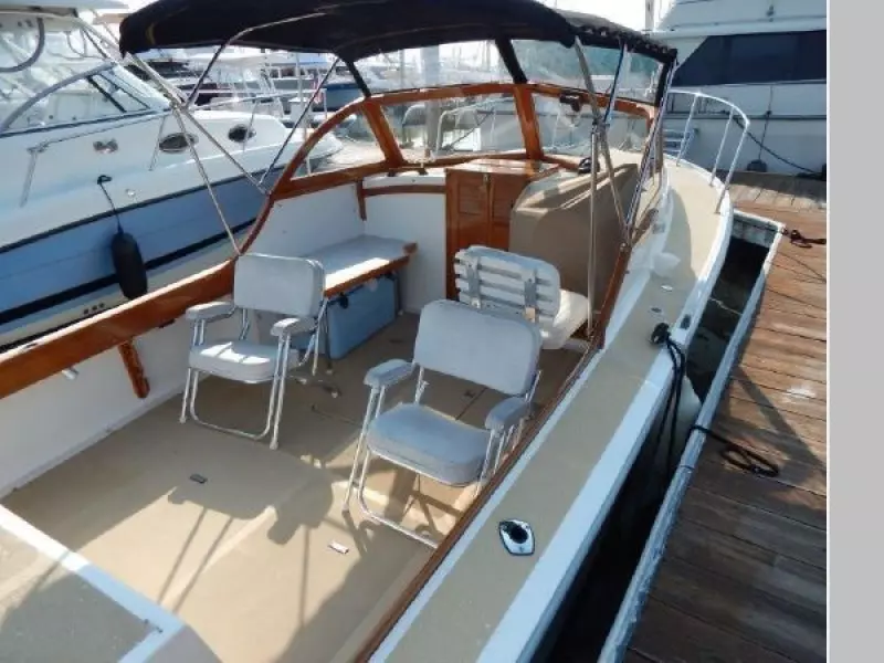 1984 Surf-Hunter Fisherman