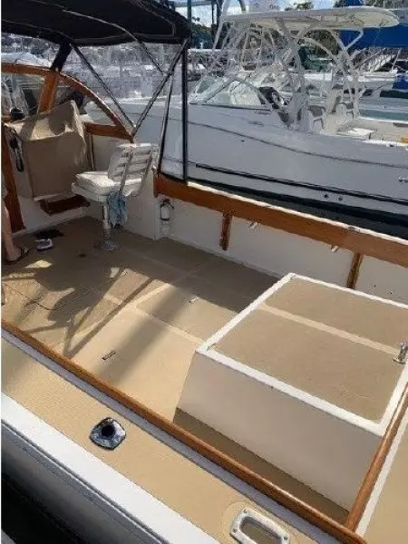 1984 Surf-Hunter Fisherman