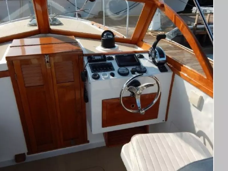 1984 Surf-Hunter Fisherman