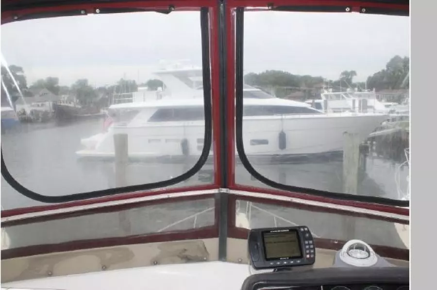 1987 Cruisers 3380 Chateau Vee