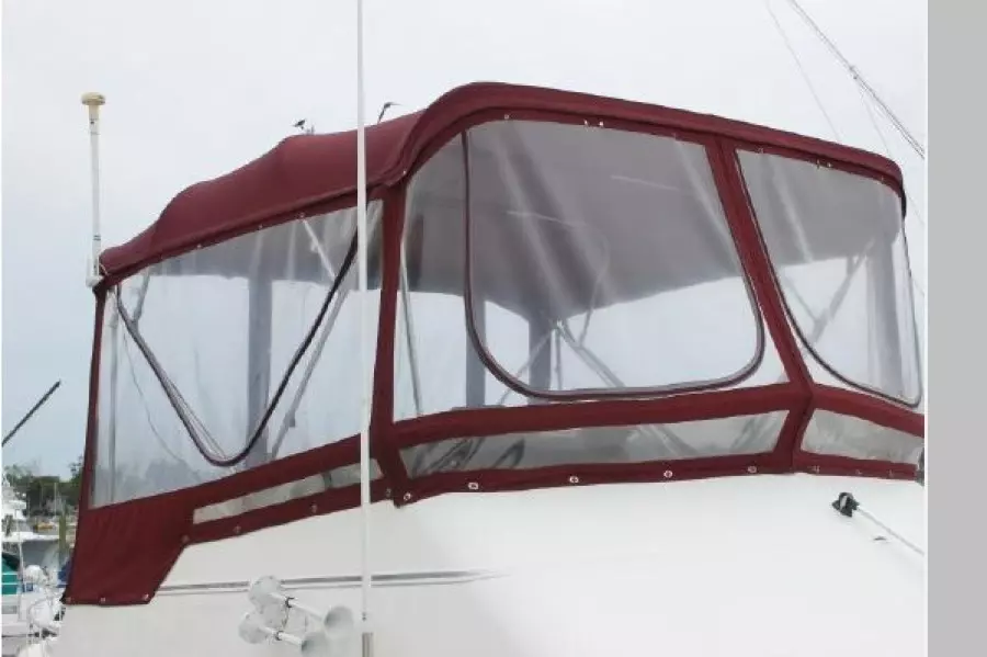 1987 Cruisers 3380 Chateau Vee