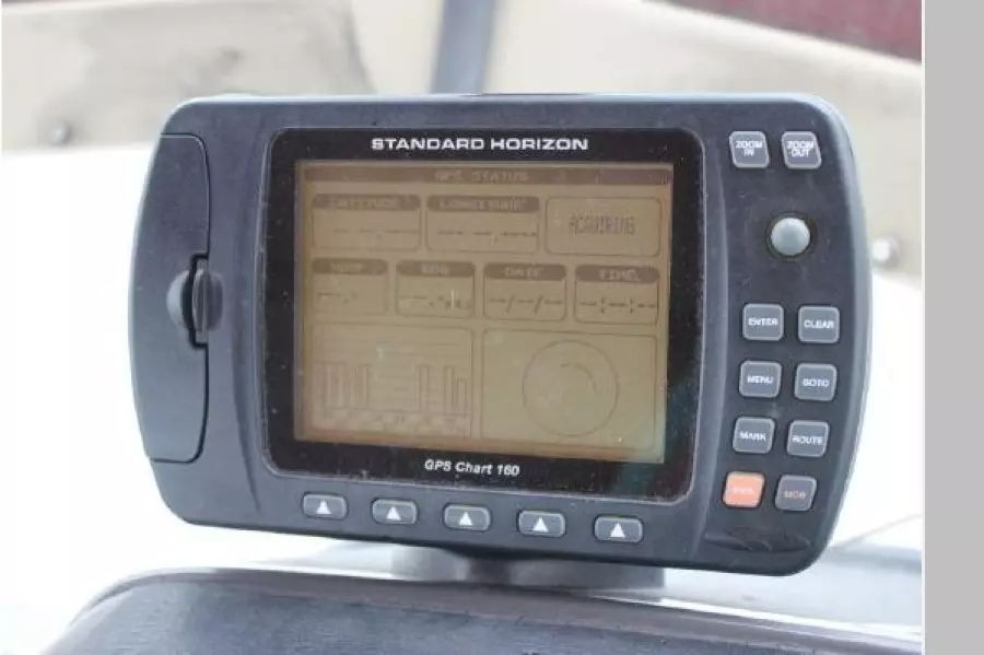 1987 Cruisers 3380 Chateau Vee