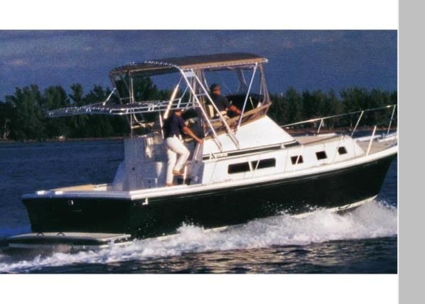 2002 Albin 32 + 2 Command Bridge
