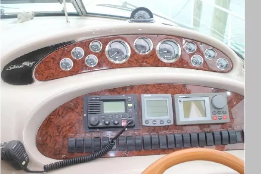 2000 Sea Ray 380 Sundancer