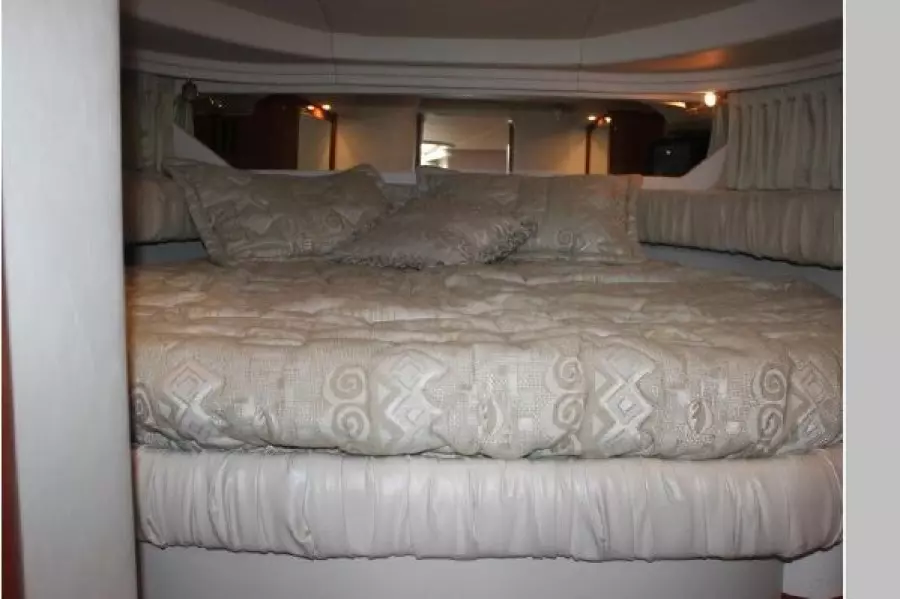 2000 Sea Ray 380 Sundancer