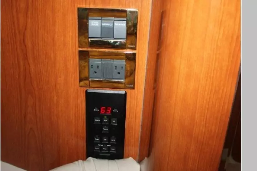 2000 Sea Ray 380 Sundancer