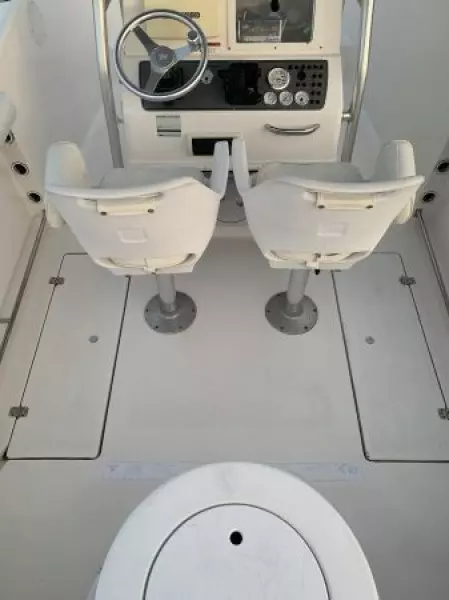 2004 Aquasport 205 Osprey