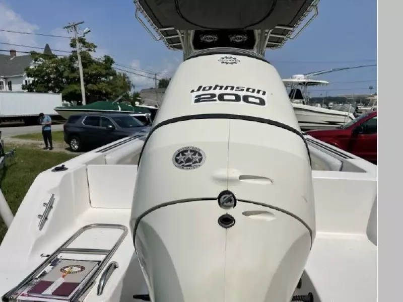 2004 Aquasport 205 Osprey