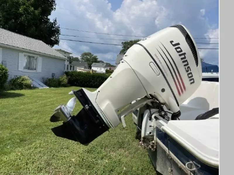 2004 Aquasport 205 Osprey