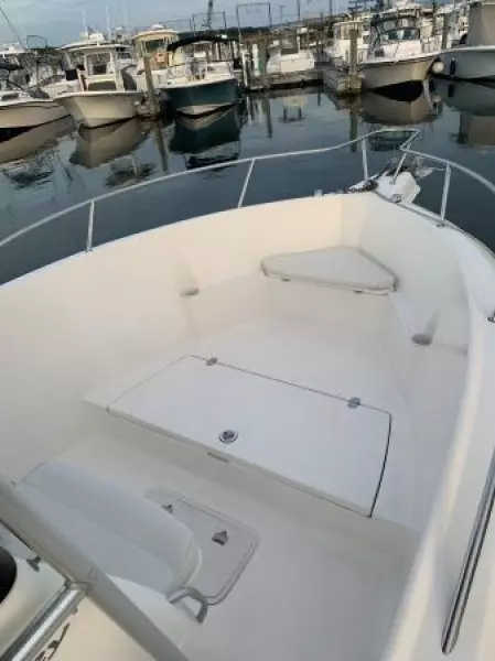 2004 Aquasport 205 Osprey