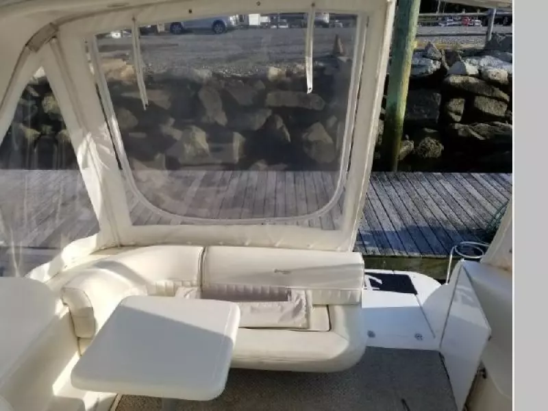 2006 Cruisers Yachts 280 CXi Express