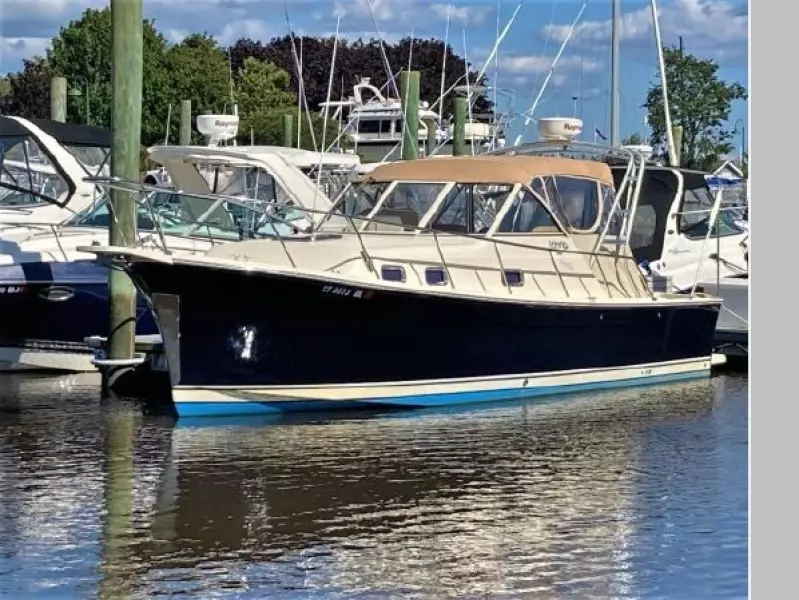 2006 Mainship Pilot Rum Runner II