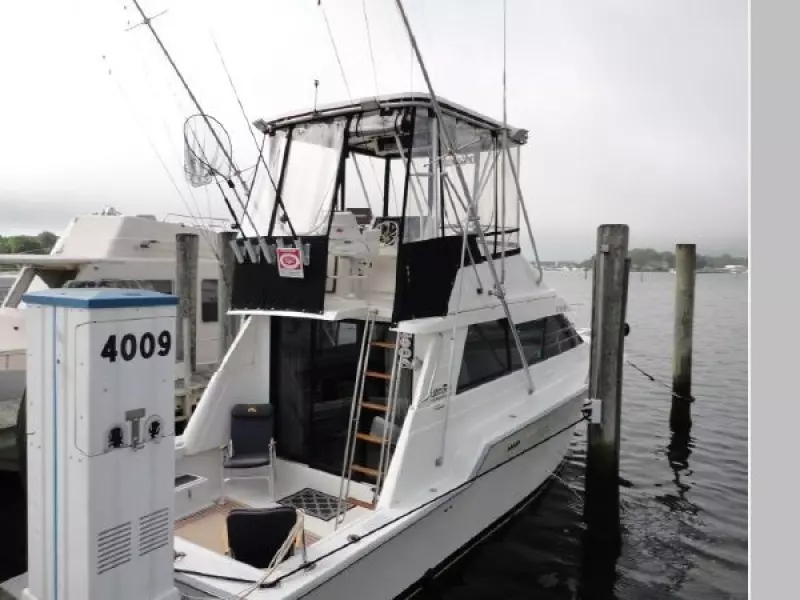 1989 Luhrs Convertible
