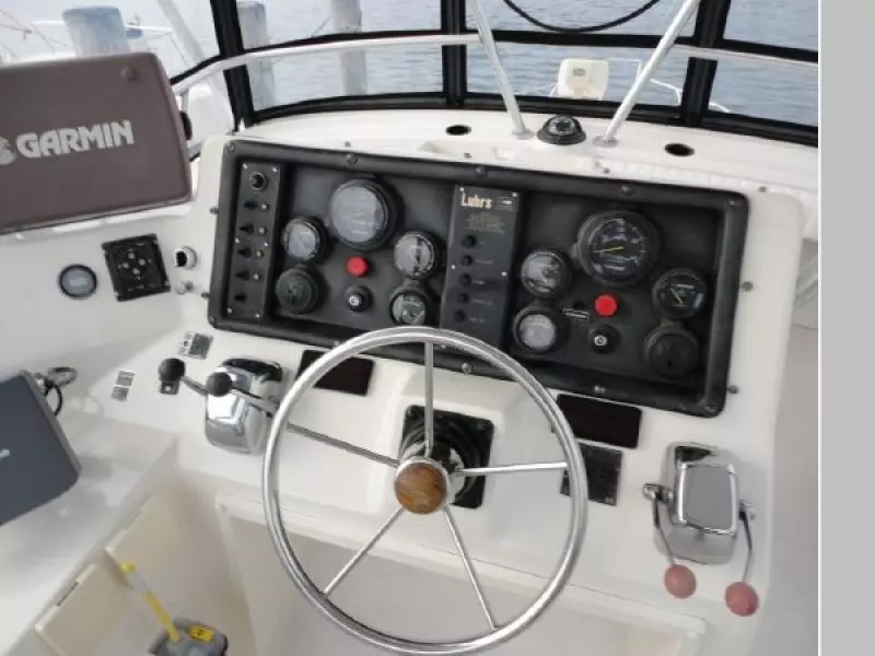 1989 Luhrs Convertible