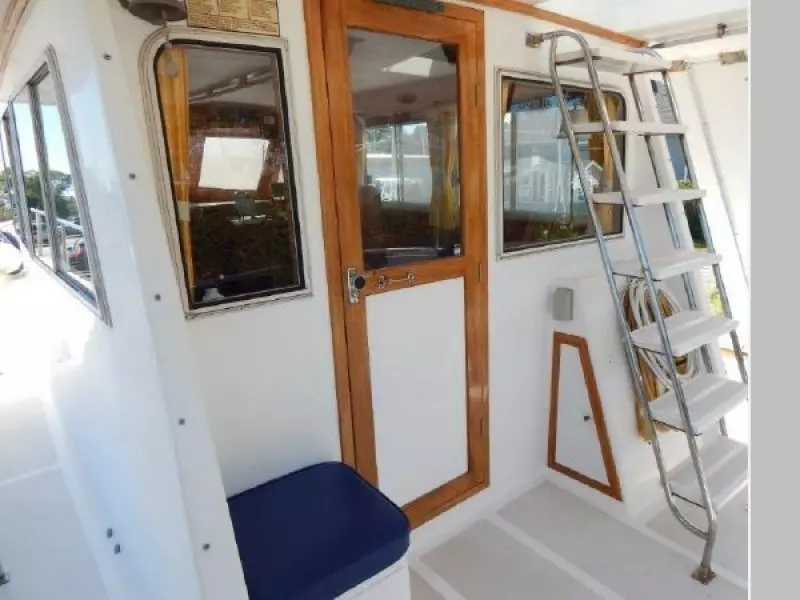 2000 Island Gypsy Eurosedan 32