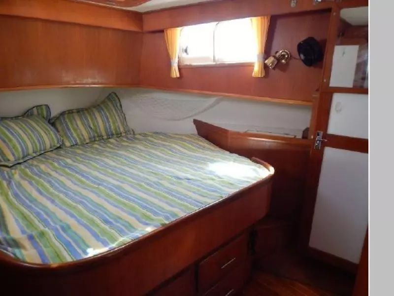2000 Island Gypsy Eurosedan 32