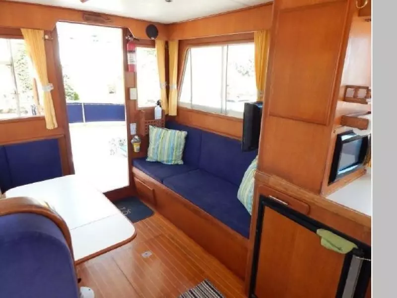 2000 Island Gypsy Eurosedan 32