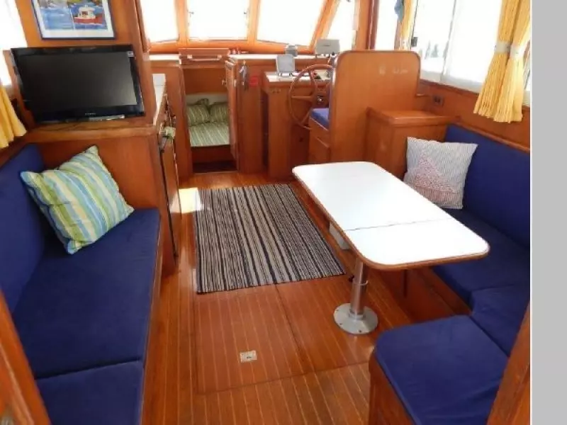 2000 Island Gypsy Eurosedan 32