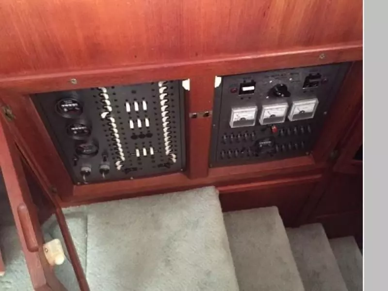 1986 Chris-Craft 426 Catalina