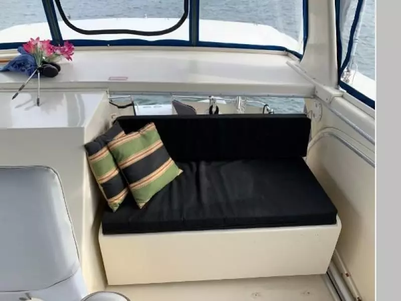 1986 Chris-Craft 426 Catalina