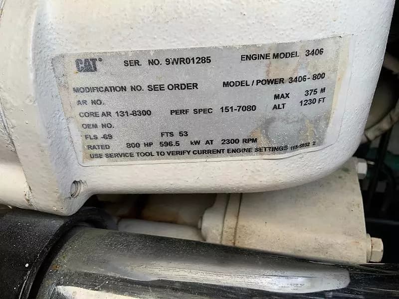 2000 Tiara Yachts 5200 Express