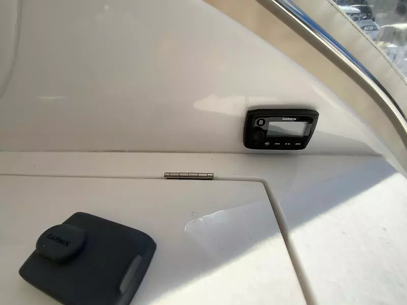 2000 Tiara Yachts 5200 Express