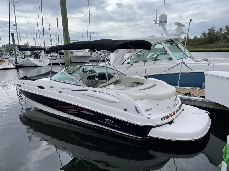 2005 Chaparral 236 Sunesta