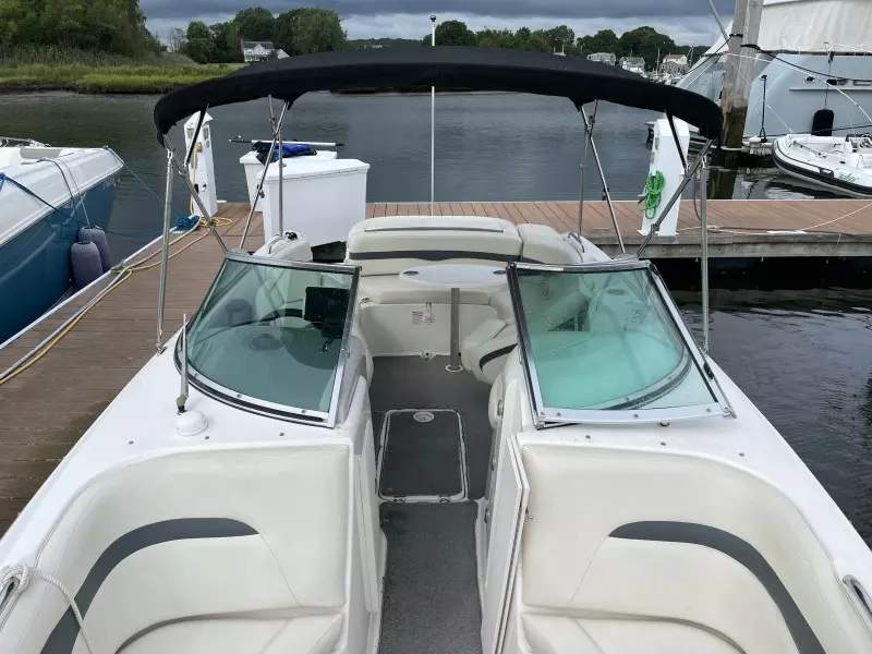 2005 Chaparral 236 Sunesta