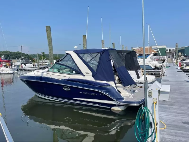 2013 Monterey 280 SCR