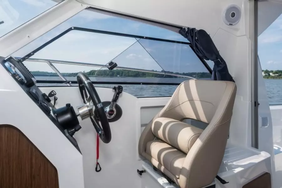 2026 Beneteau Antares 7