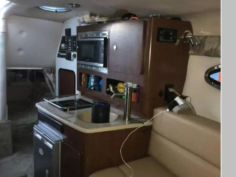 2019 Crownline 264 CR