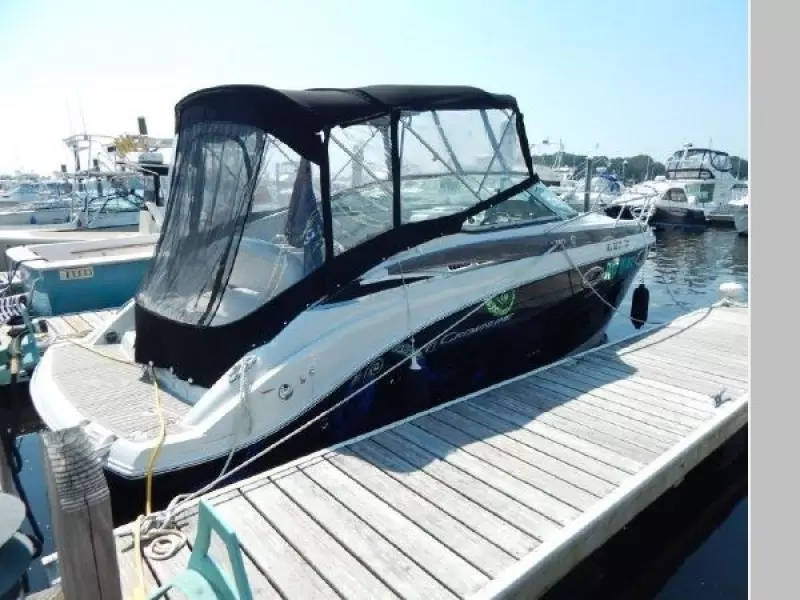2019 Crownline 264 CR