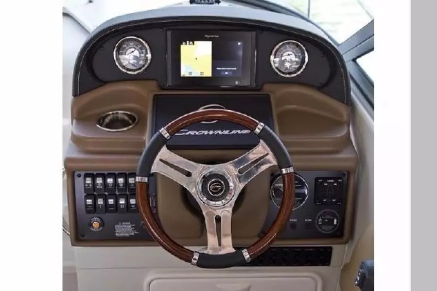 2019 Crownline 264 CR