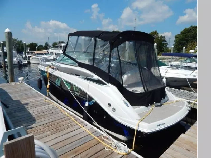 2019 Crownline 264 CR