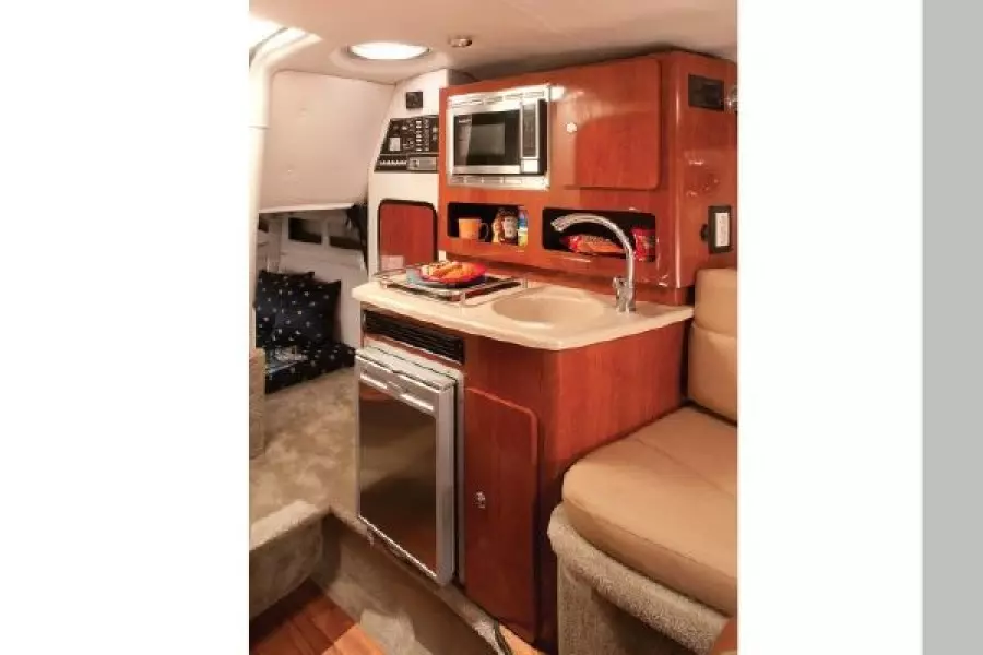 2019 Crownline 264 CR