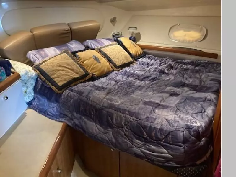 2002 Carver 350 Mariner