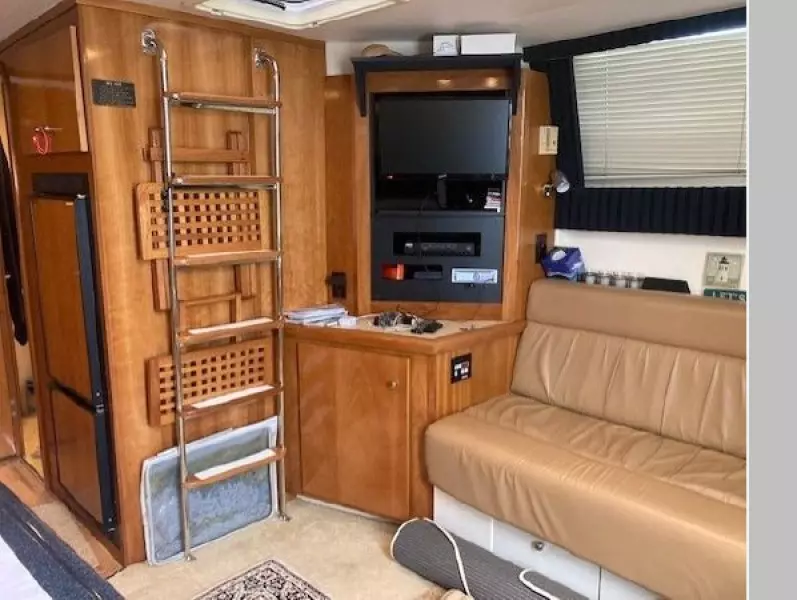 2002 Carver 350 Mariner