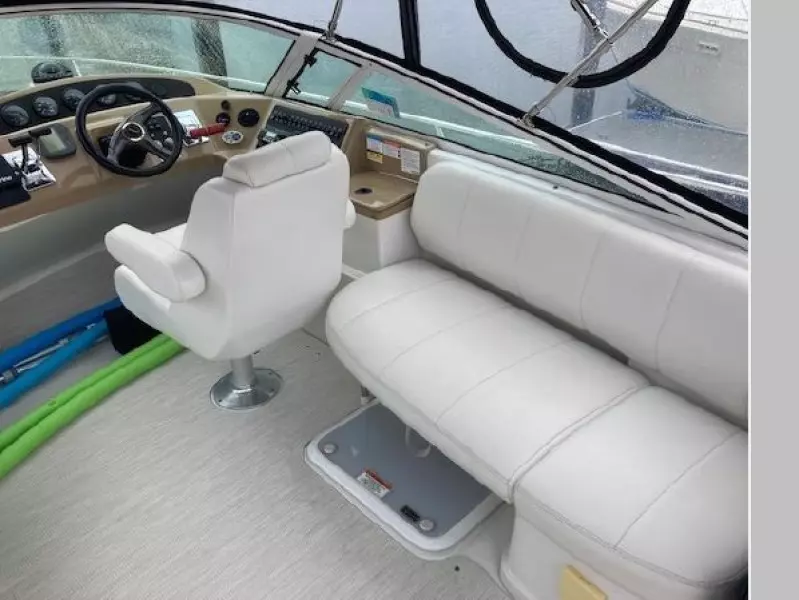 2002 Carver 350 Mariner