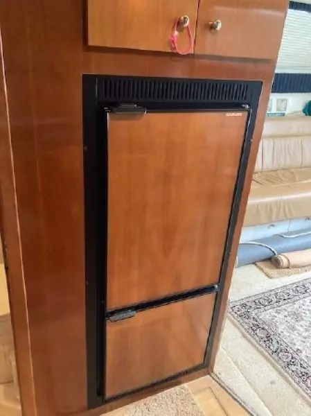 2002 Carver 350 Mariner