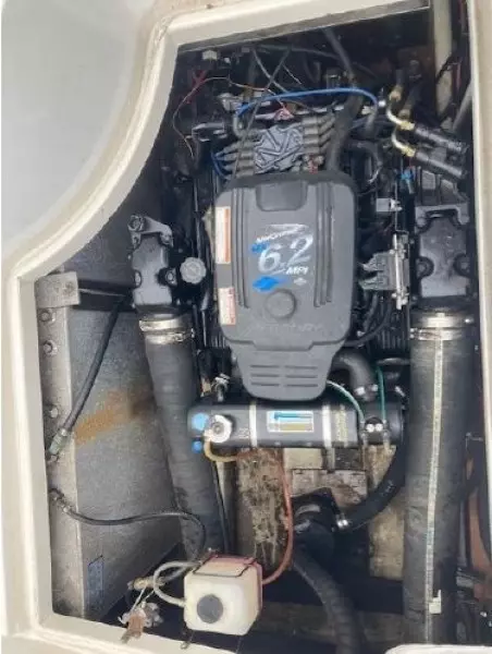 2002 Carver 350 Mariner