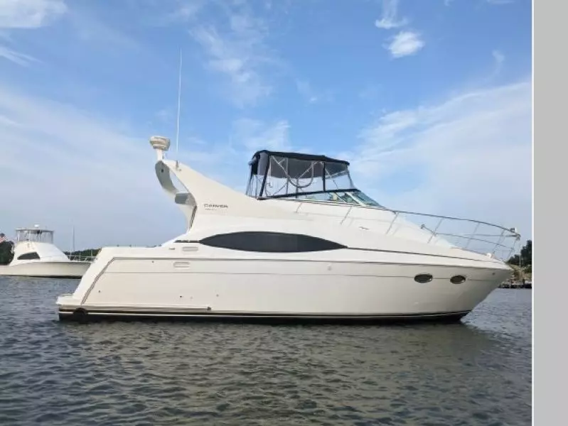 2002 Carver 350 Mariner