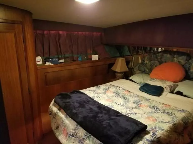 1988 Hatteras Convertible