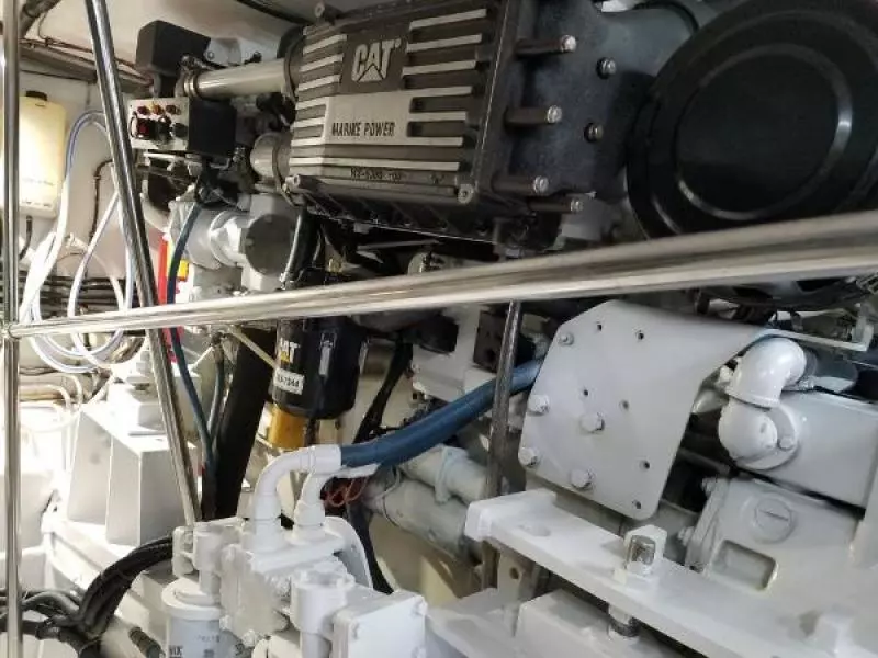 1988 Hatteras Convertible