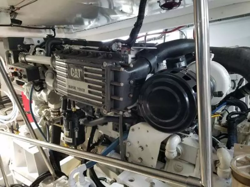 1988 Hatteras Convertible