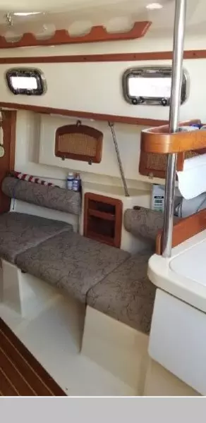 2005 Hake / Seaward 32RK